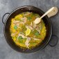 Originální katalánská Paella se zeleninou a králíkem